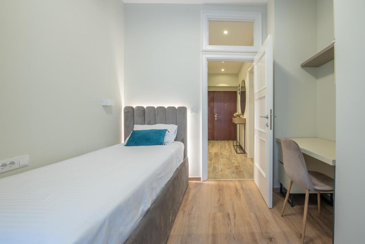 Sasha Di Cattaro - Old Town Lux Apartment Exterior photo